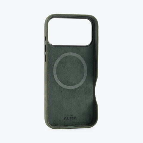 RustBend Leather iPhone 17 Case