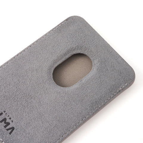Strong MagSafe Adhesion