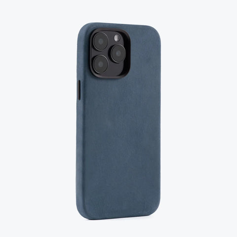 RustBend Leather iPhone 15 Case