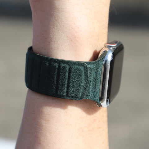 Alcantara Apple Watch Magnetic Bands Version 2 (Forest Green)