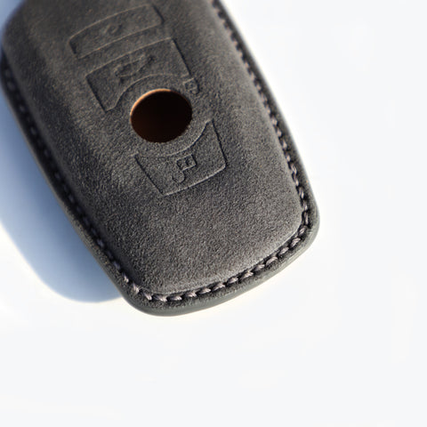 The entire cover is handcrafted and hand-stitched to ensure quality.